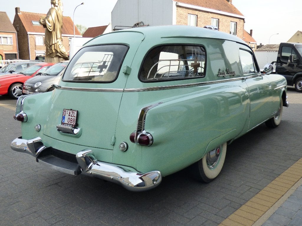 Packard Lady Henney ambulance, foto 3