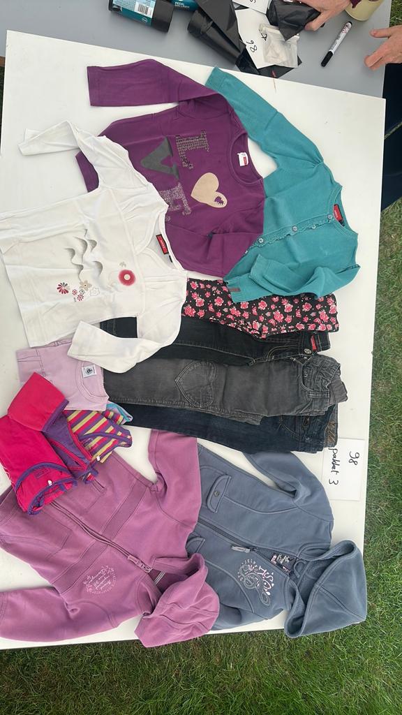 Pakket meisje maat 98, Kinderen en Baby's, Ophalen, Zo goed als nieuw, Meisje