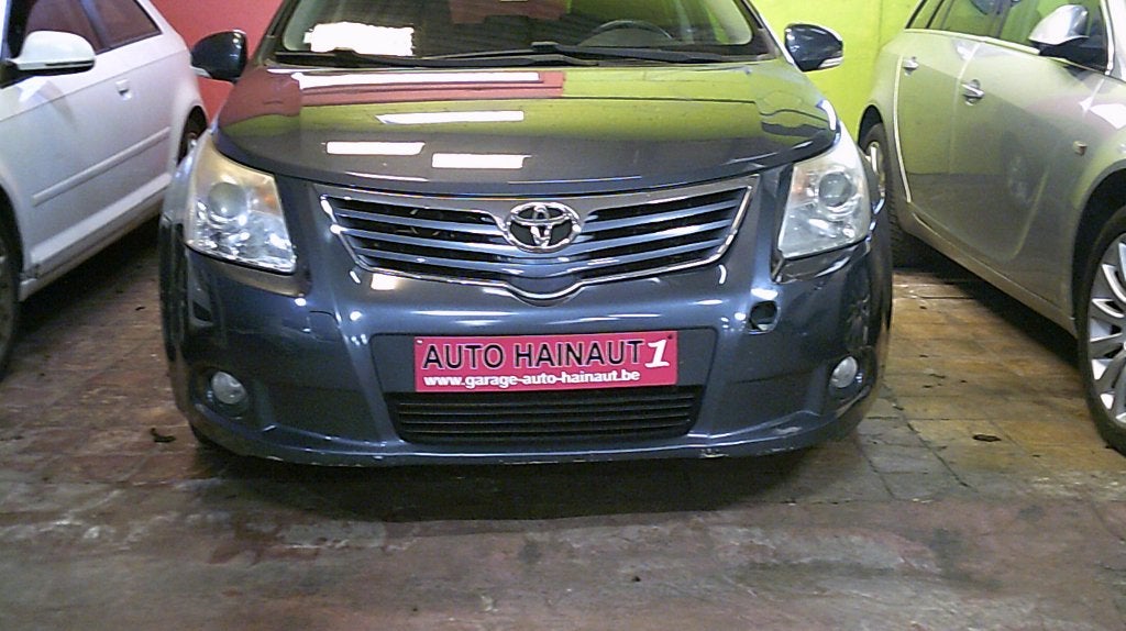 TOYOTA AVENSIS 2000CC DIESEL 2011, Autos, Cuir, Entreprise, Boîte manuelle, Noir