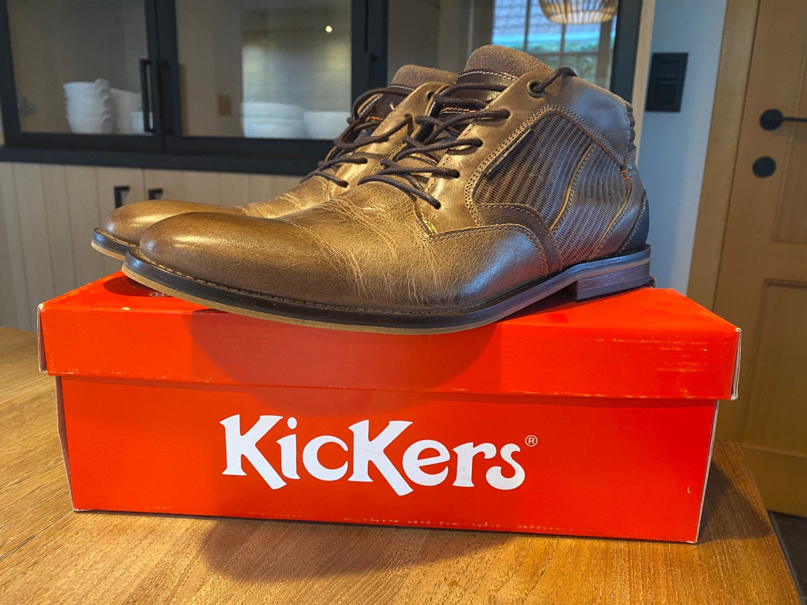 Kickers geklede schoen maat 44, Bruin, Nieuw, Ophalen of Verzenden, Veterschoenen