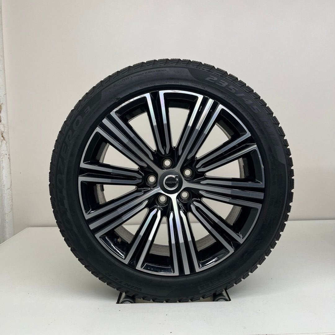Volvo S60 / V60 - 18 inch - winterbanden, 18 inch, Gebruikt, Banden en Velgen, 235 mm