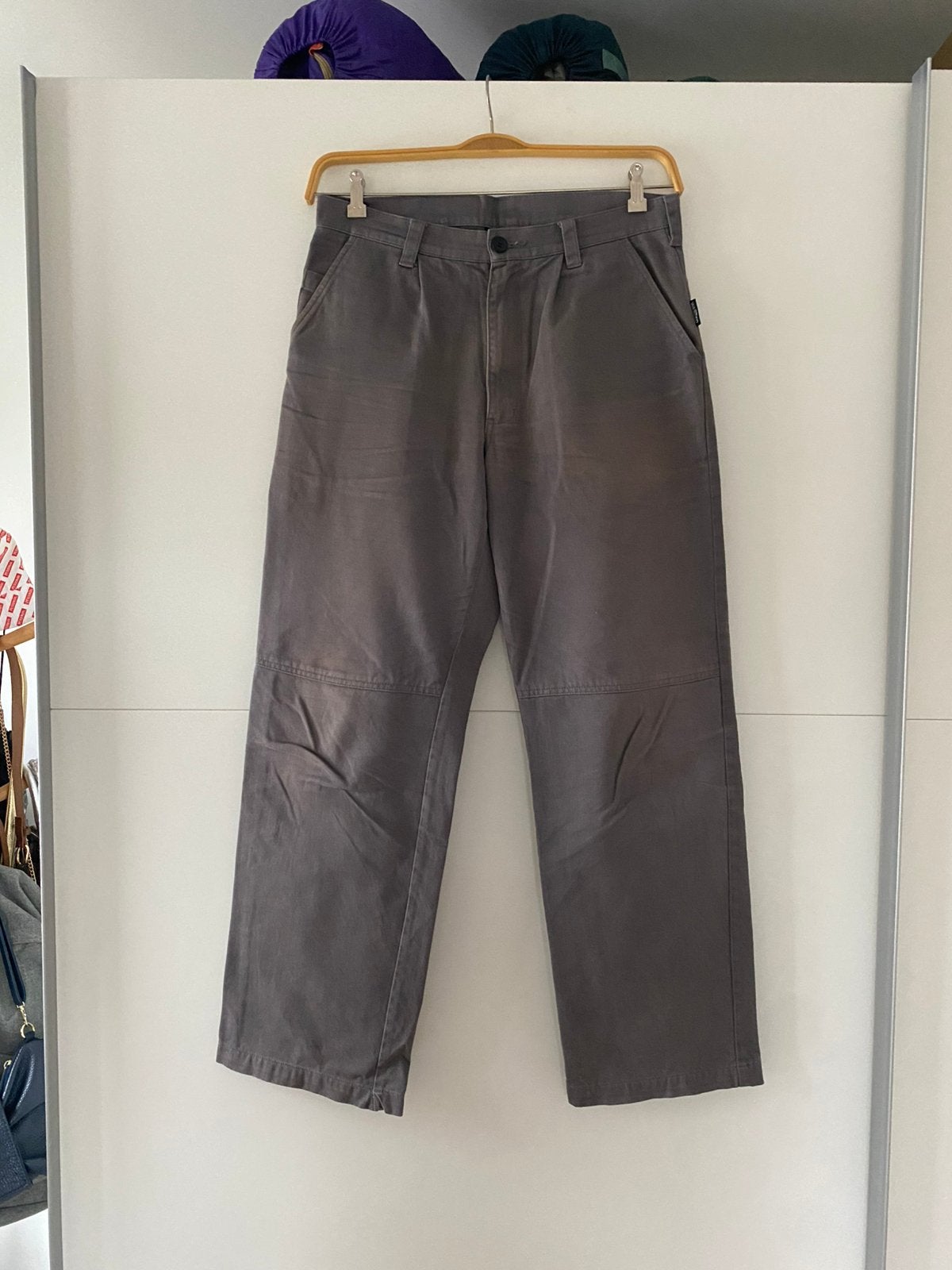Wasted paris broek medium, Ophalen of Verzenden, Zo goed als nieuw, Maat 48/50 (M), Grijs