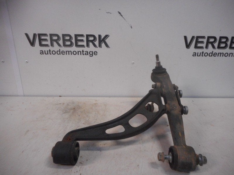 BRAS DE SUSPENSION AVANT GAUCHE INFERIEUR XK 8 Convertible, Campus Kronberg 7
61476  Kronberg im Taunus, DE, Utilisé, Jaguar, Jaguar Land Rover Deutschland GmbH