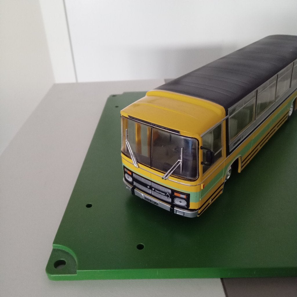 BERLIET BUS 1/43, Verzenden