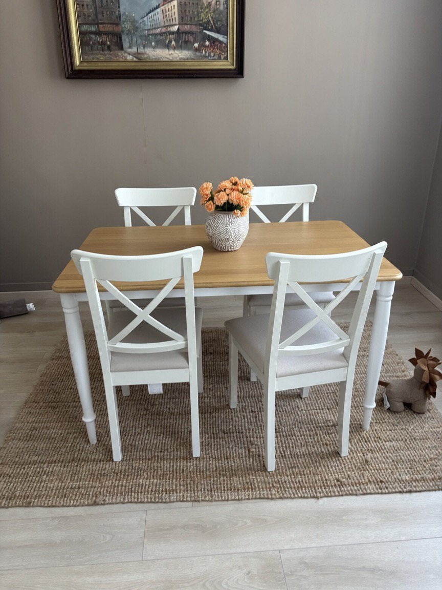 Tafel met 4 stoelen, Ophalen