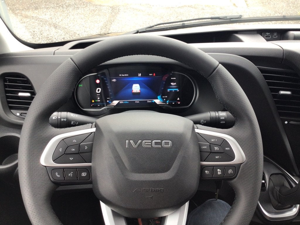 iveco daily l3h2 30hdi 210pk automaat 2026 50km 33950e ex, Achat, Euro 6, Entreprise, Noir