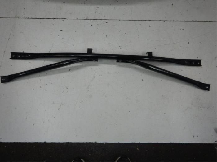 Audi Q5 8R Dwarsdrager Strut Brace Versteviging, Ophalen of Verzenden, Gebruikt