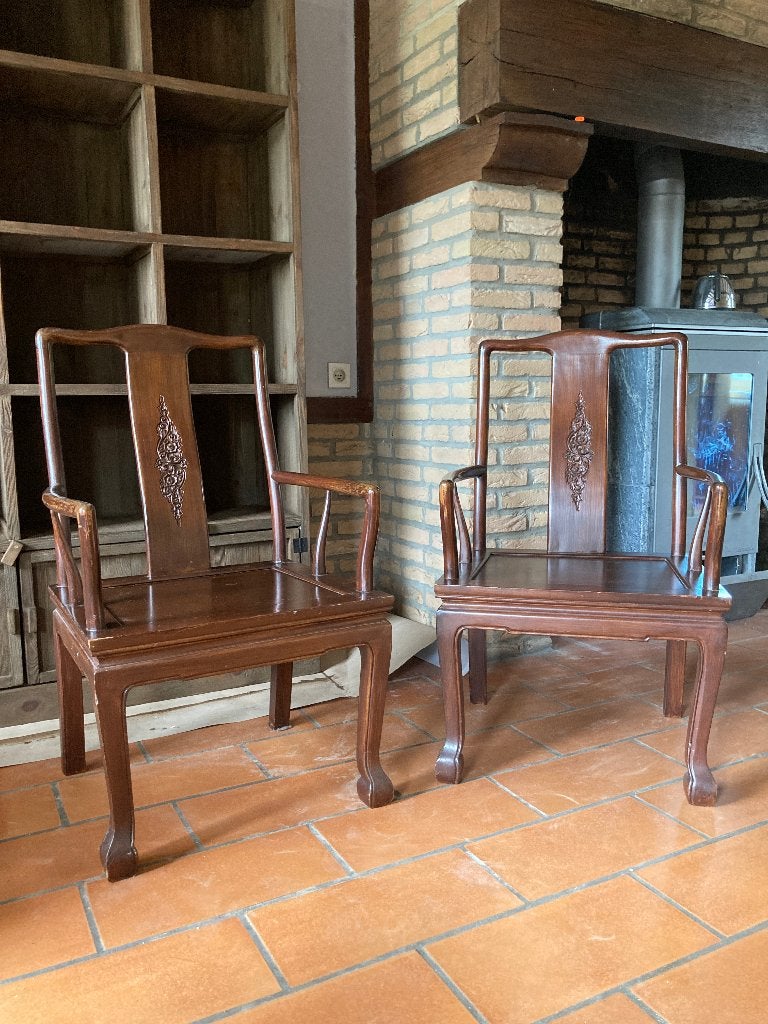 2 Vintage houten armstoelen met houtsnijwerk, Ophalen, Gebruikt, Twee, Bruin