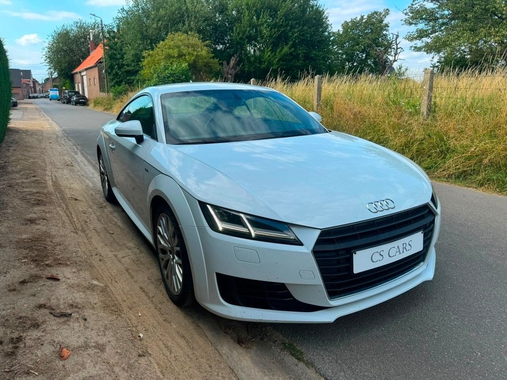 Audi TT S line | Facelift | Digitale | Led | 2.0Tdi | Ultra, Autos, Cuir, Climatisation automatique, Entreprise, Boîte manuelle
