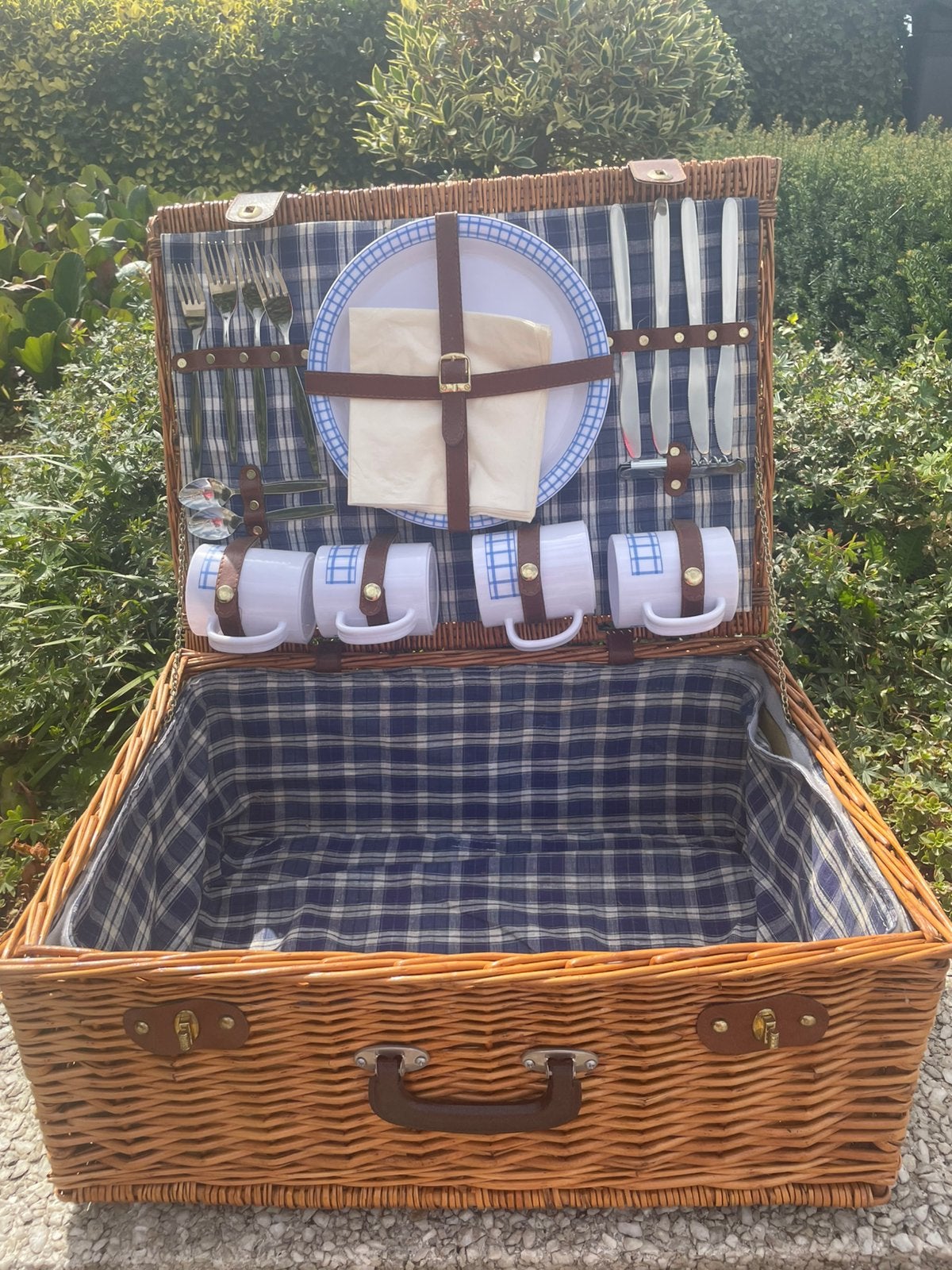 Rieten Picknickmand 4 Personen – Compleet & Ongebruikt, Hobby & Loisirs créatifs, Paniers de pique-nique, Enlèvement, Neuf