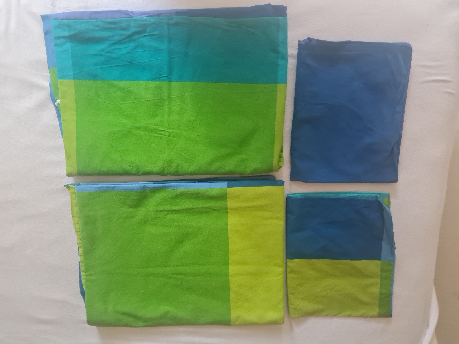 Twee bedovertrekken enkelbedden met kussenslopen, Ophalen of Verzenden, Blauw
