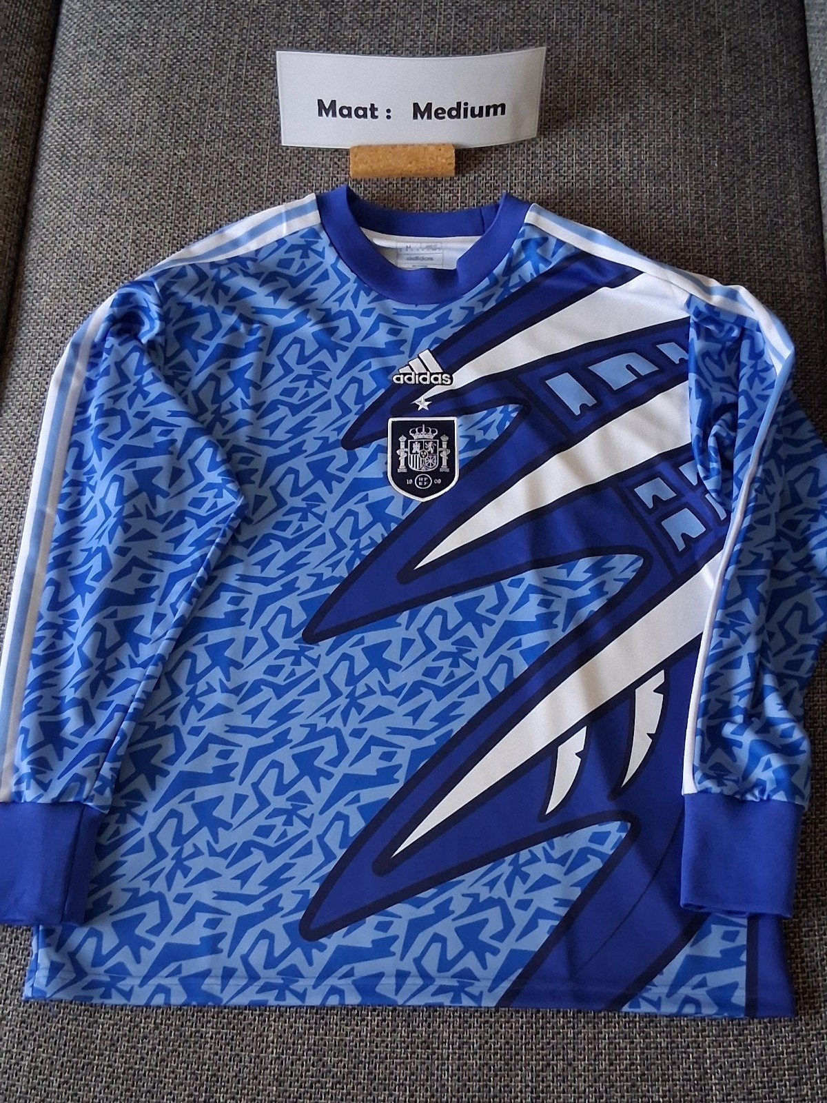 Maillot de gardien de but Adidas d'Espagne Taille : M, Taille M, Enlèvement ou Envoi, Comme neuf, Maillot