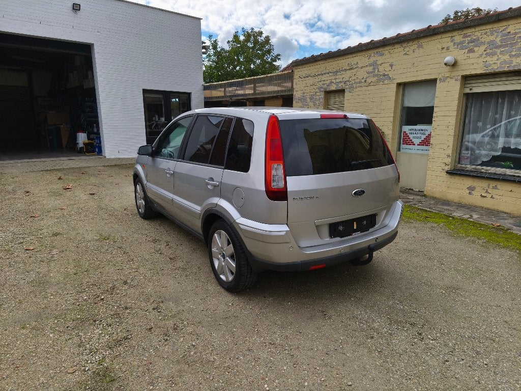 Ford Fusion + 1.6i benzine Automatic, Carplay, Open dak, Auto's, Dealer onderhouden, Stof, Zwart, 1600 cc