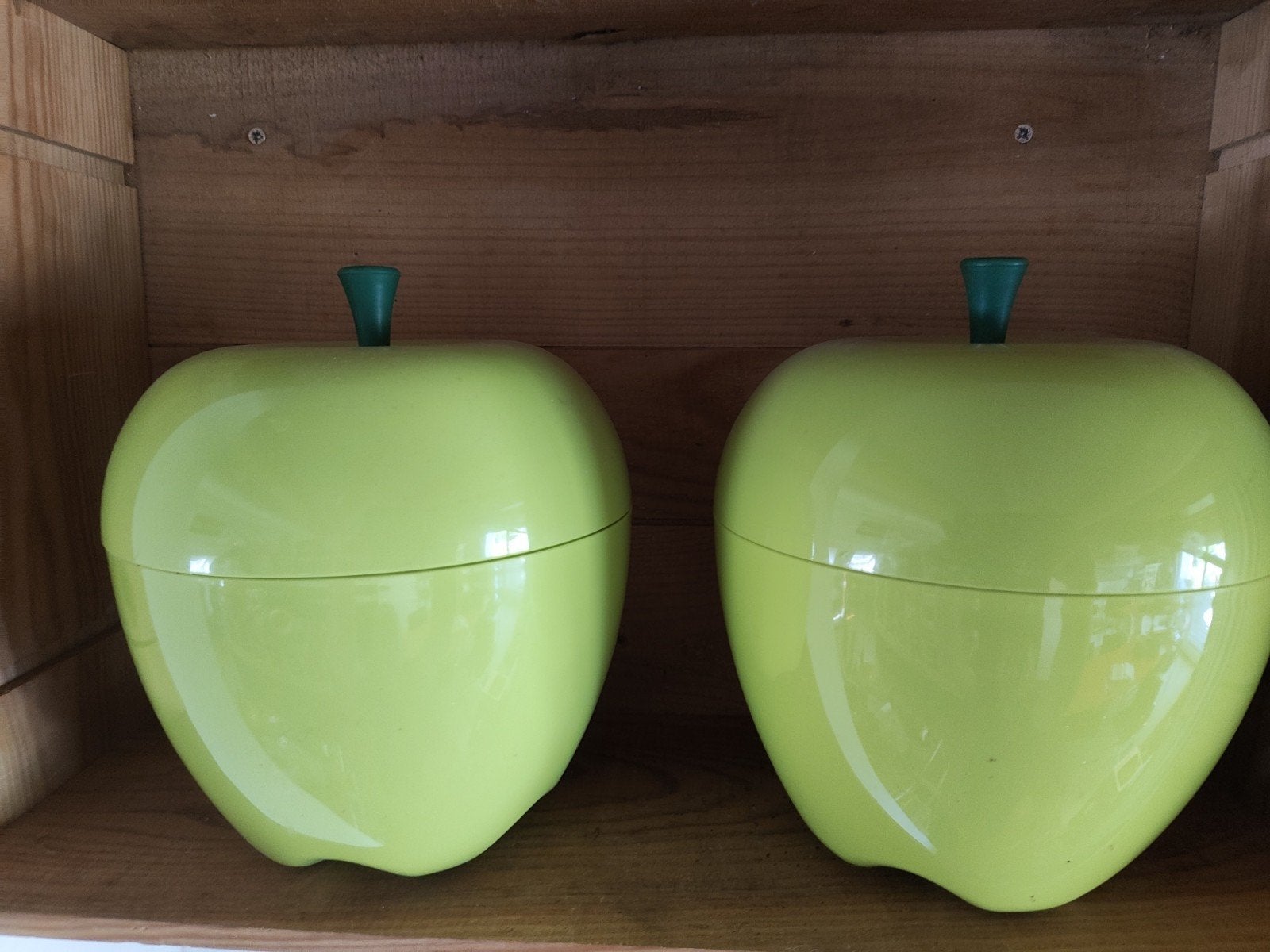 systèmes de stockage Apple Qualy, Enlèvement
