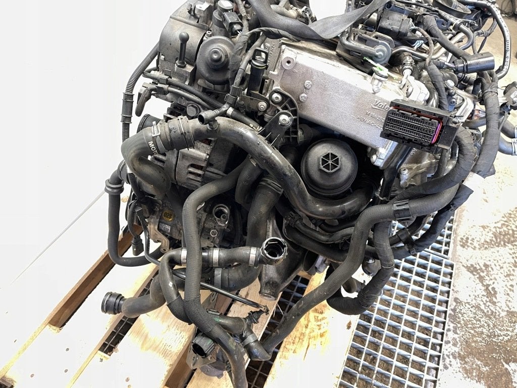 Moteur DETB Complet A4 AUDI Q5, Autos : Pièces & Accessoires, Envoi, Utilisé, Daihatsu