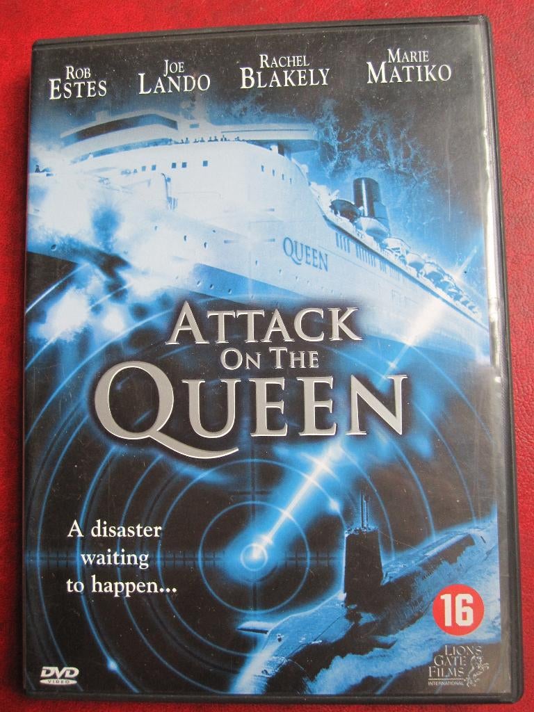 Attack on the Queen, Vanaf 16 jaar, Ophalen of Verzenden, Zo goed als nieuw, Actie