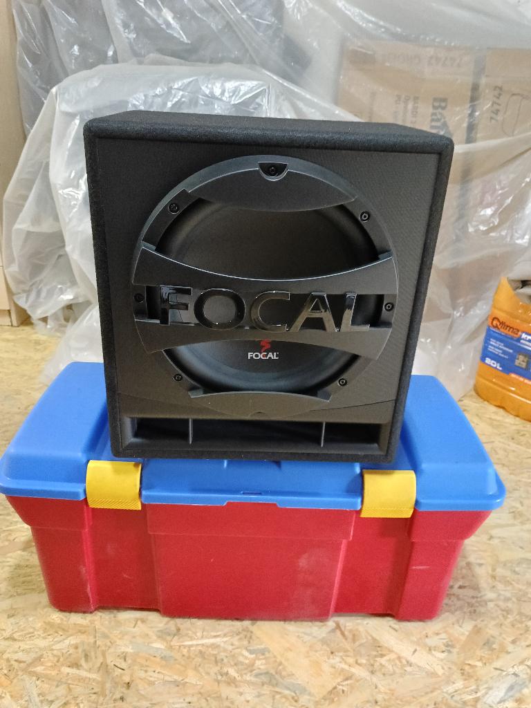 subwoofer Focal, Auto diversen, Autospeakers, Zo goed als nieuw, Ophalen