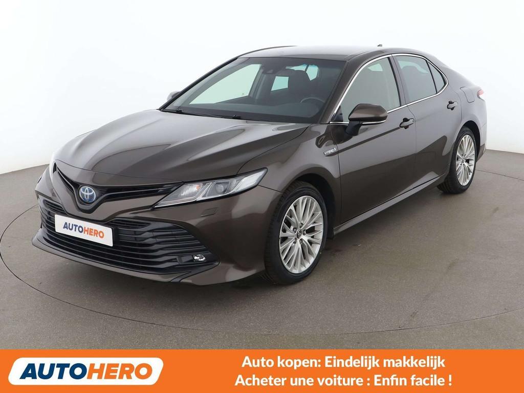 Toyota Camry 2.5 Hybrid Business Executive (bj 2019), 4 deurs, Stof, Gebruikt, 1595 kg