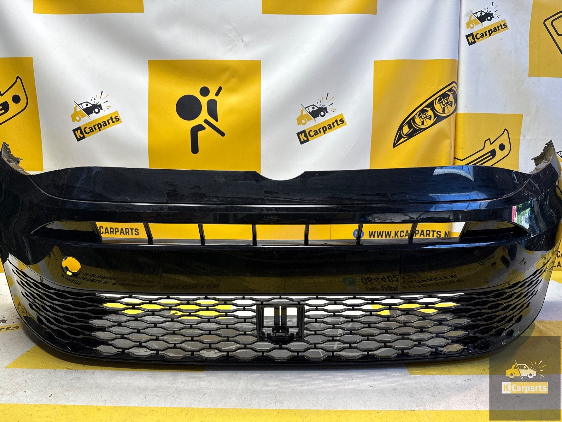 VOORBUMPER VW CADDY 2K7 BUMPER 2K7807221A Origineel, Info@fabrikant.eu, Bumper, Fabrikant BV, Gebruikt