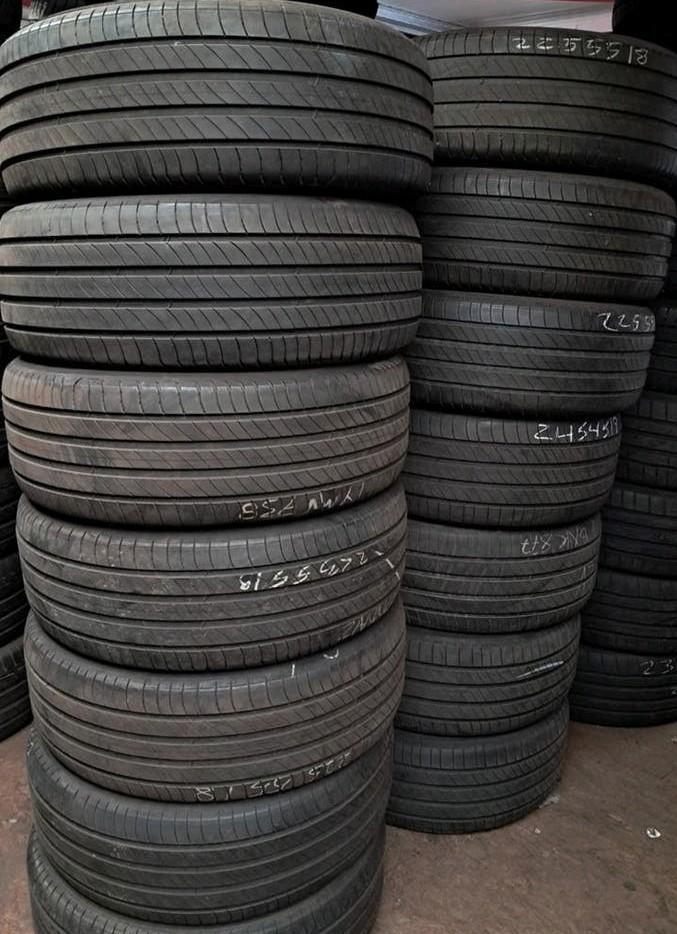 225/55/18 225/55r17 50 euros l'unité 2255518 été Michelin, Enlèvement