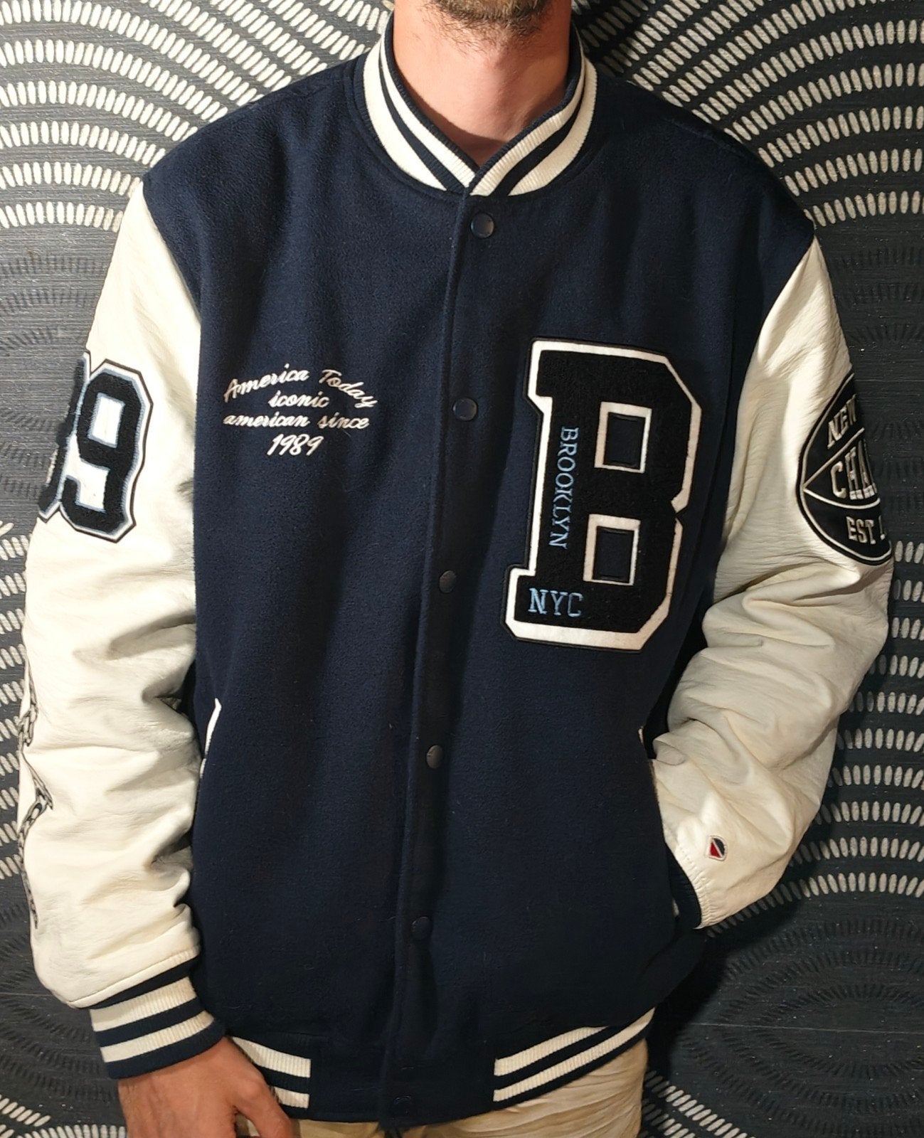 Brooklyn NYC America Today Teddy Varsity-jas - maat S, Kleding | Heren, Jassen | Zomer, Blauw, America today, Ophalen of Verzenden