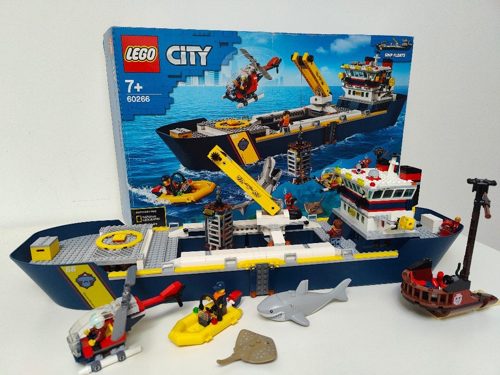 Lego city 60266, City, Lego, Ensemble complet, Comme neuf