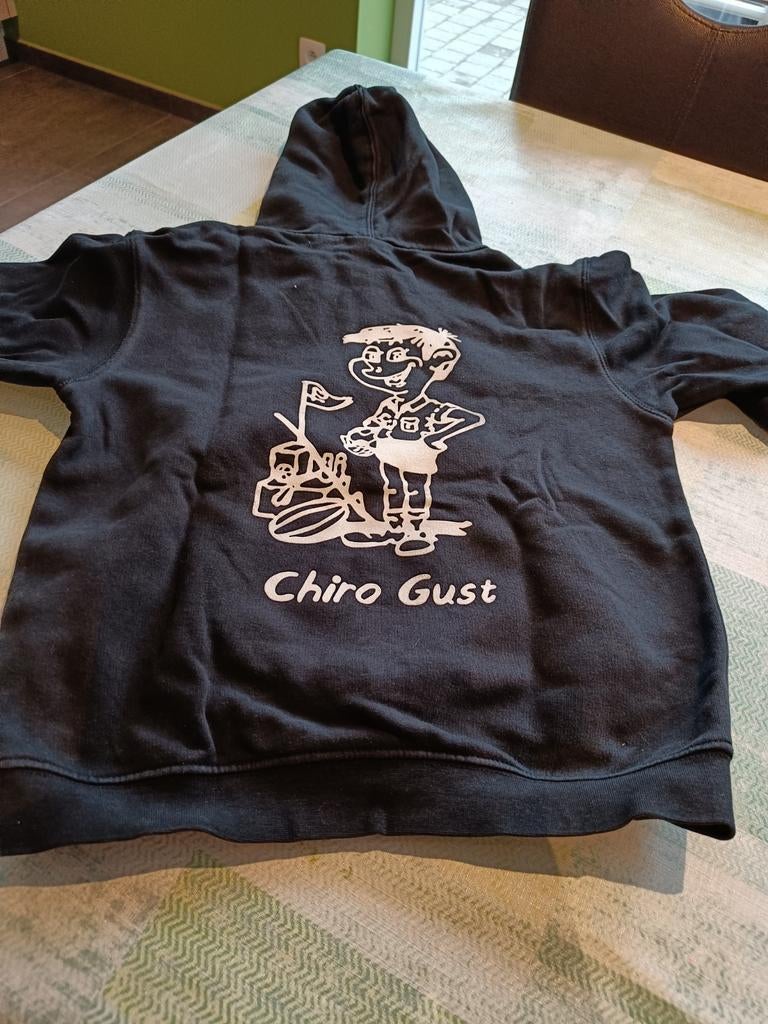 Chiro Trui Gust - maat 122/128 - met naam Lukas, Kinderen en Baby's, Ophalen