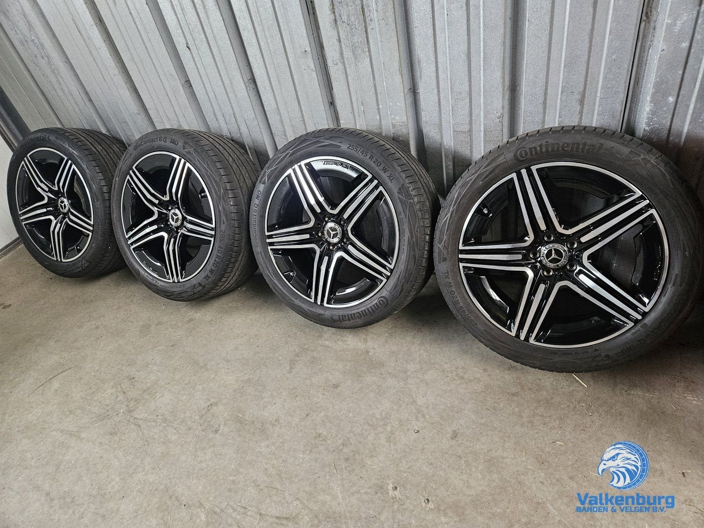 6-7mm! Originele Mercedes GLC W254 X254 C254 20 inch zwarte, Autos : Pièces & Accessoires, Pneus & Jantes, Pneus et Jantes, 255 mm