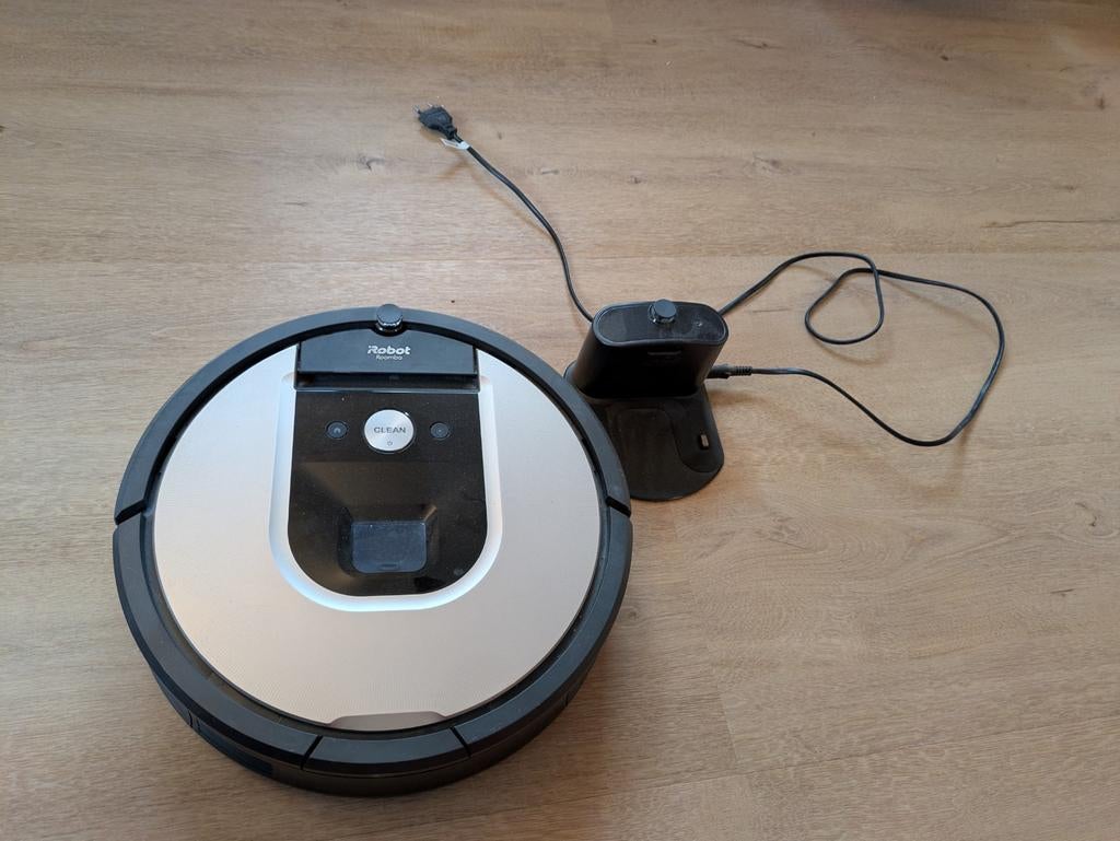 Robotstofzuiger Roomba 976, Enlèvement, Utilisé