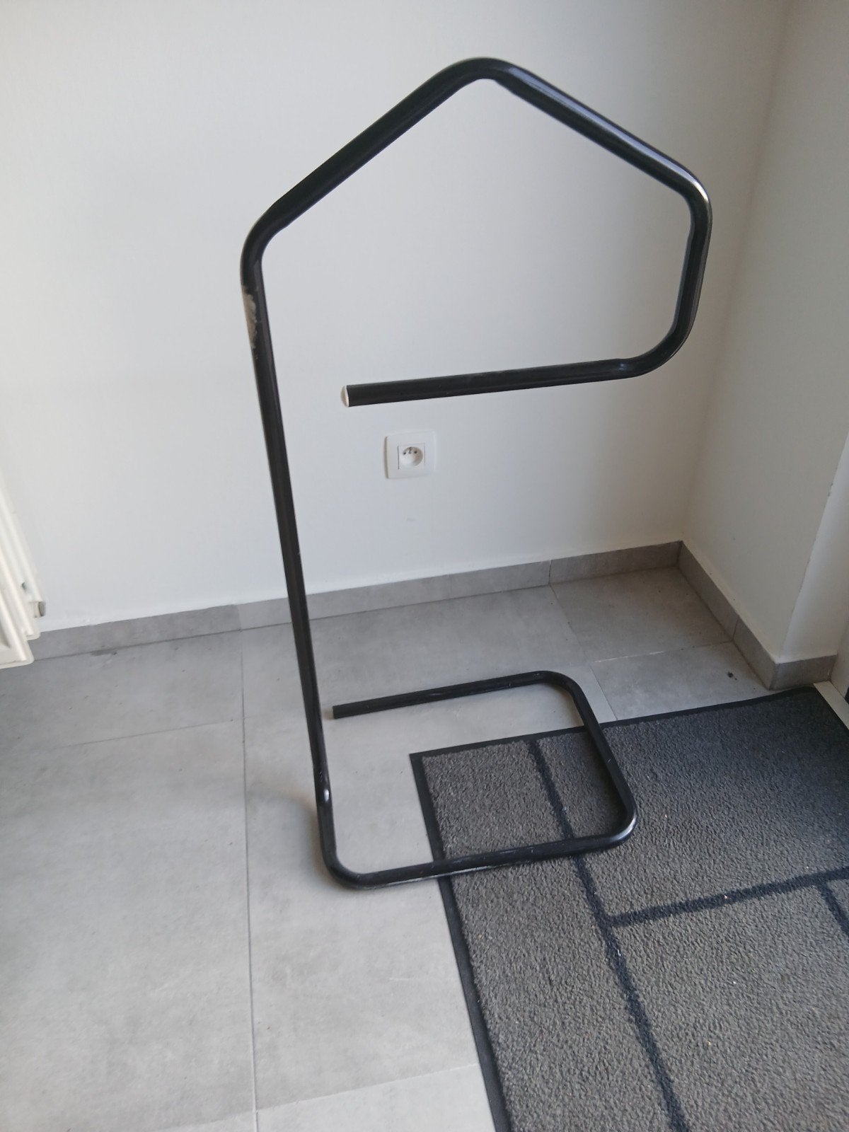 Kledingrek, Enlèvement