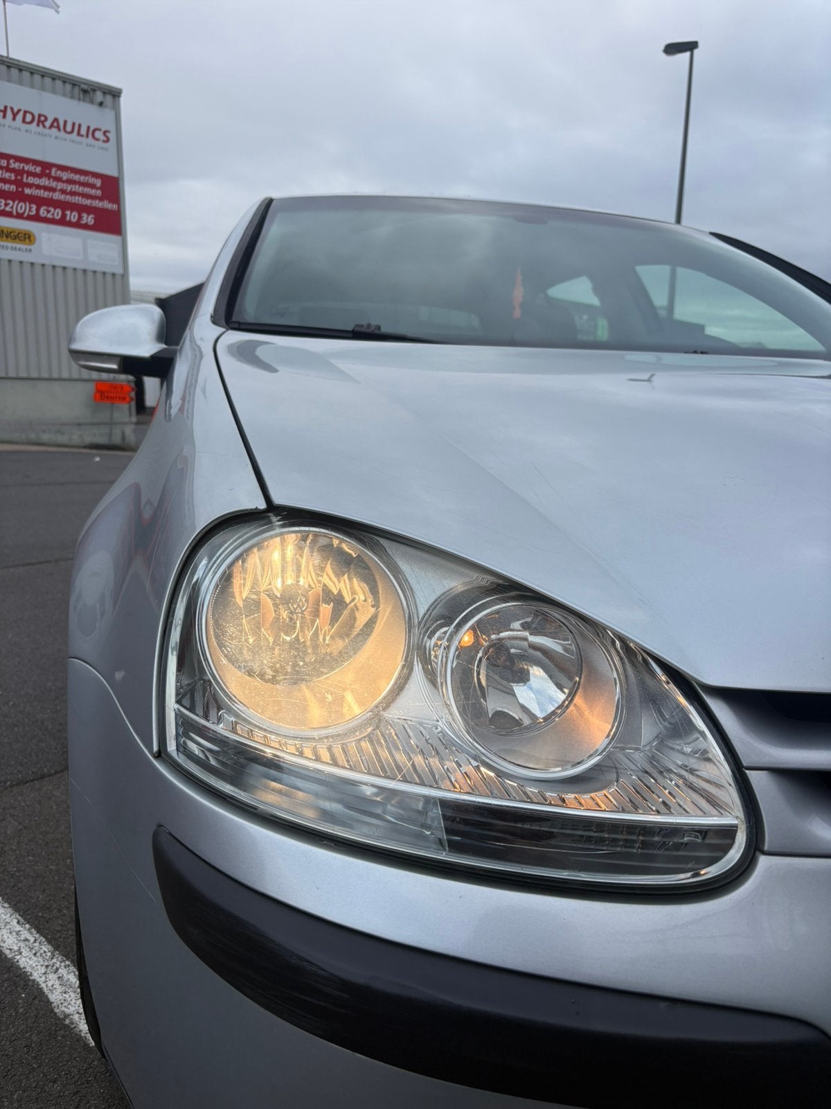 Volkswagen Golf V Benzine 1.4 | AIRCO + Keuring!, Autos, Argent ou Gris, Achat, Noir, 5 portes