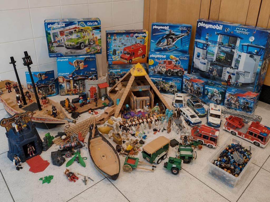 Groot Playmobil lot – politie, tankstation, piraten, Egypte, Kinderen en Baby's, Speelgoed | Playmobil, Ophalen