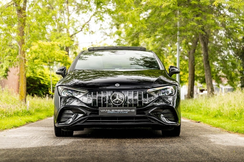 Mercedes EQE43 AMG 4-Matic * Burmester * Pano * ACC * BTW, Parkeerassistent, Zwart, 350 kW, BTW verrekenbaar