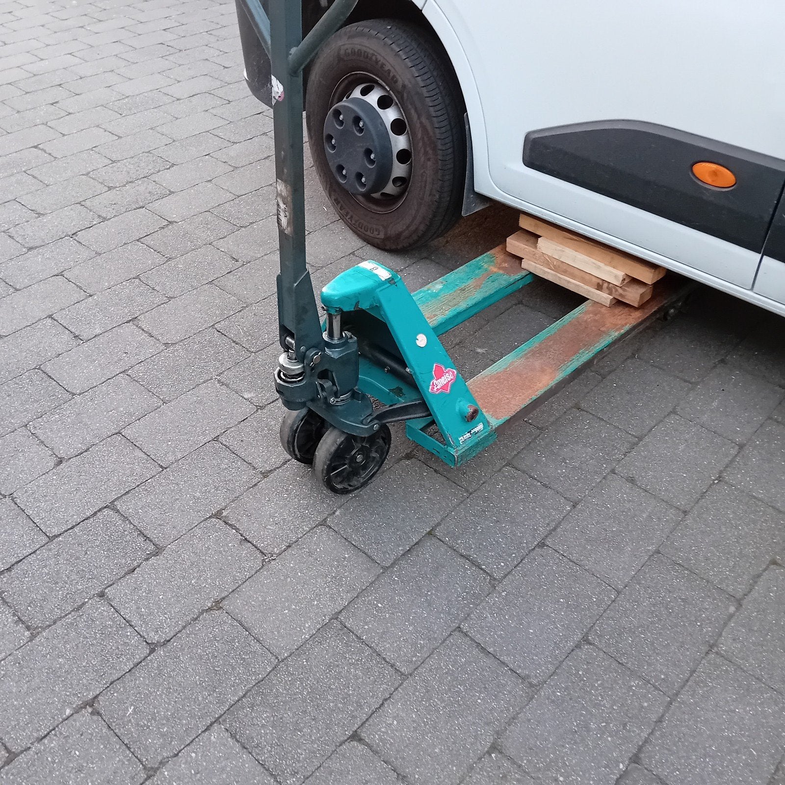 transpallet, Ophalen