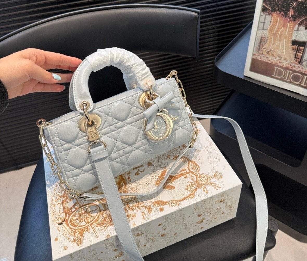 Sac Dior Lady D-joy, Enlèvement ou Envoi, Neuf, Bleu, Sac à bandoulière