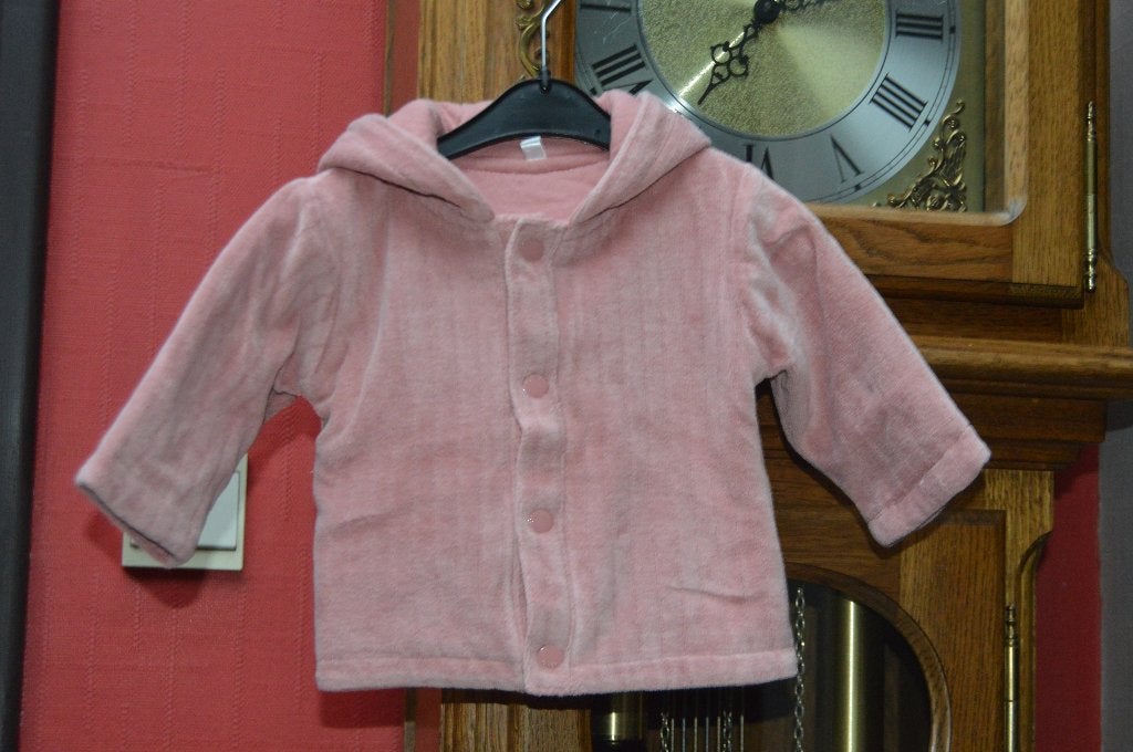 Bébé fille Veste Manteau en velours rose T62 Très bon état!, Enfants & Bébés, Zeeman, Enlèvement ou Envoi, Comme neuf, Fille