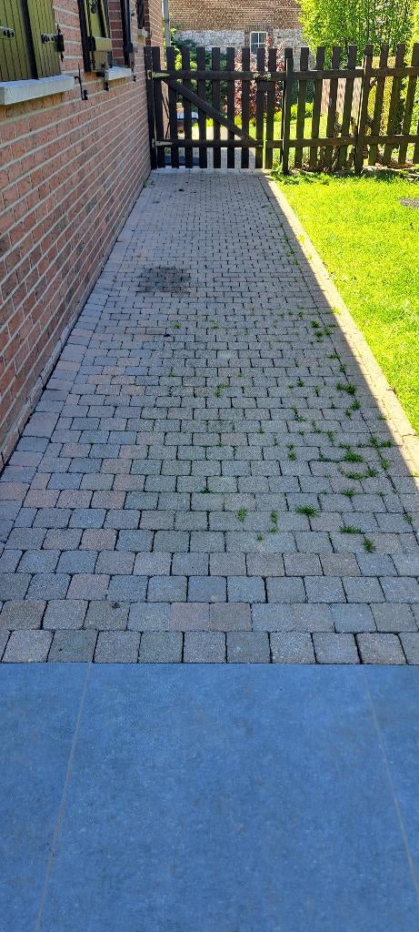 10 M² van 10 x 10 klinkers om te doneren, Tuin en Terras, Tegels en Klinkers, Ophalen, Gebruikt, Overige typen, 10 m² of meer