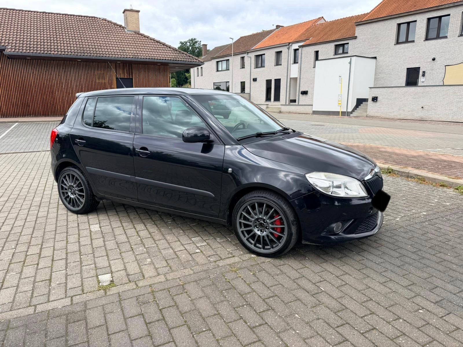 Skoda Fabia 1.4i VRS Essence Automatique DSG, Euro 5, Achat, Entreprise, Noir