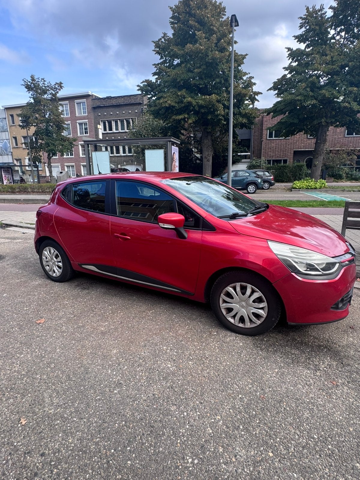 Renault Clio IV – prijs € 3.950, Auto's, Handgeschakeld, 5 deurs, Particulier, Cruise Control
