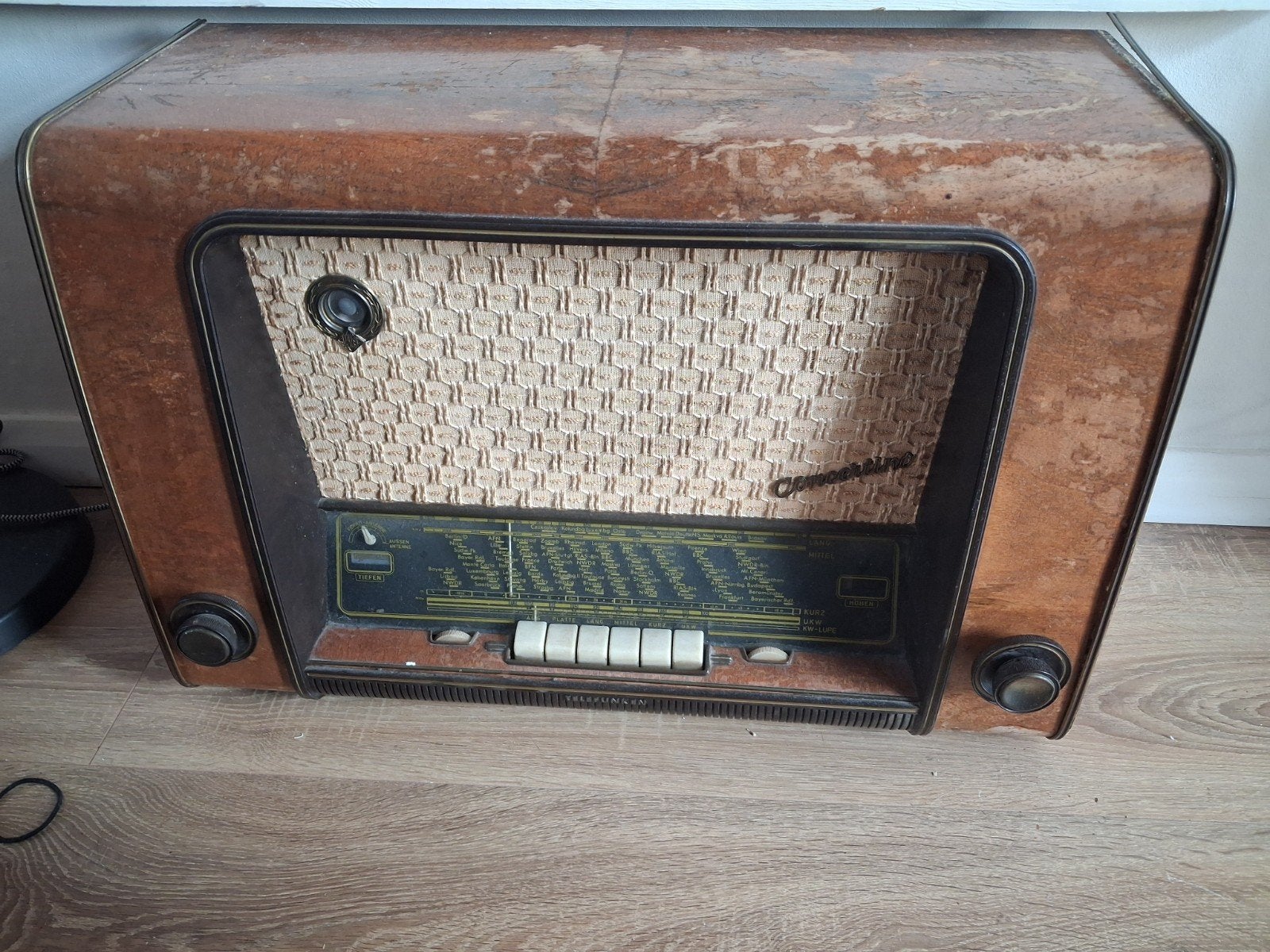 vintage radio concertino 55 telefunken, Antiek en Kunst, Ophalen