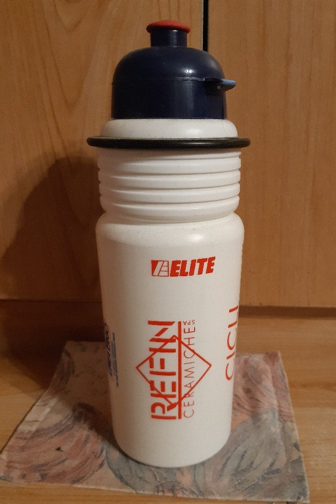 WIELRENNEN CYCLISTE BIDON DRINKBUS TEAM REFIN BATAGLIN, Enlèvement ou Envoi