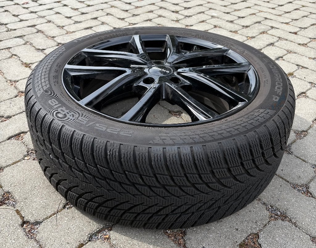 4x 18 inch Monaco velgen + Nokian winterbanden Toyota C-HR, Ophalen, 18 inch, Gebruikt, Banden en Velgen