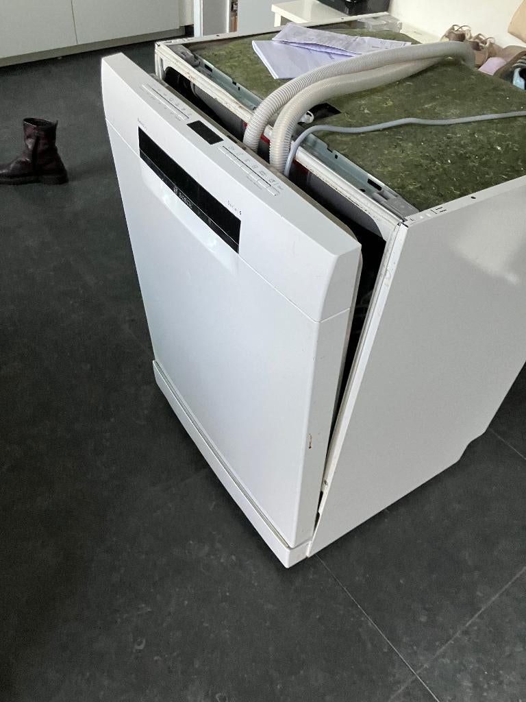 Vaatwasser Bosch SMS6ZCW08E - Moet dringend weg, Ophalen, Gebruikt, Minder dan 85 cm, 60 cm of meer