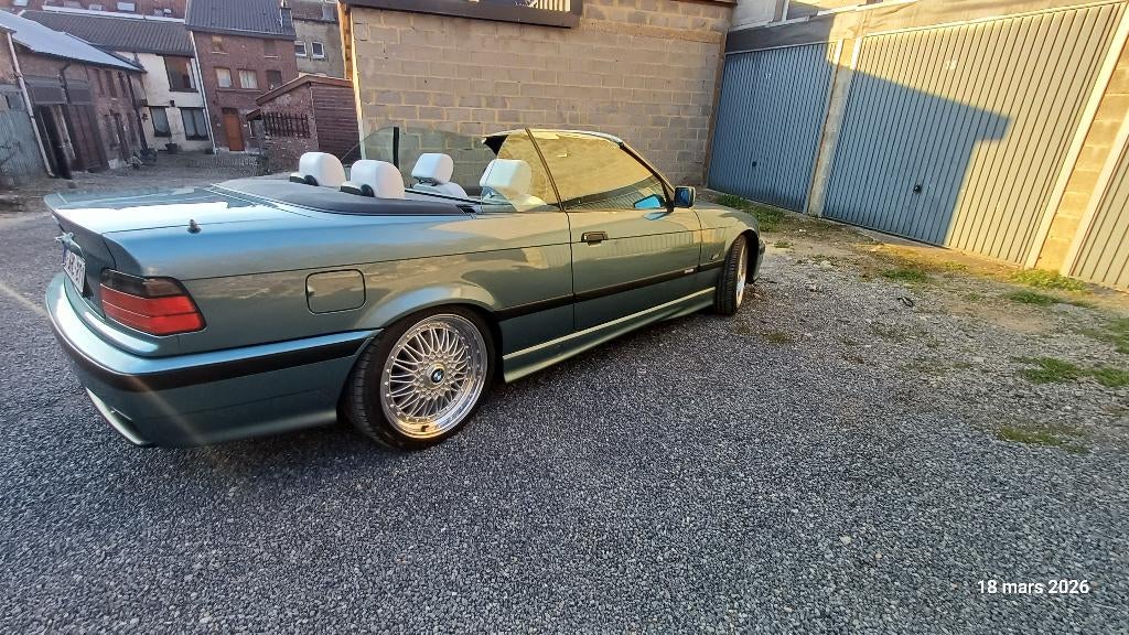 BMW 320i e36 1994 cabriolet, Cuir, Cabriolet, Boîte manuelle, 2 portes