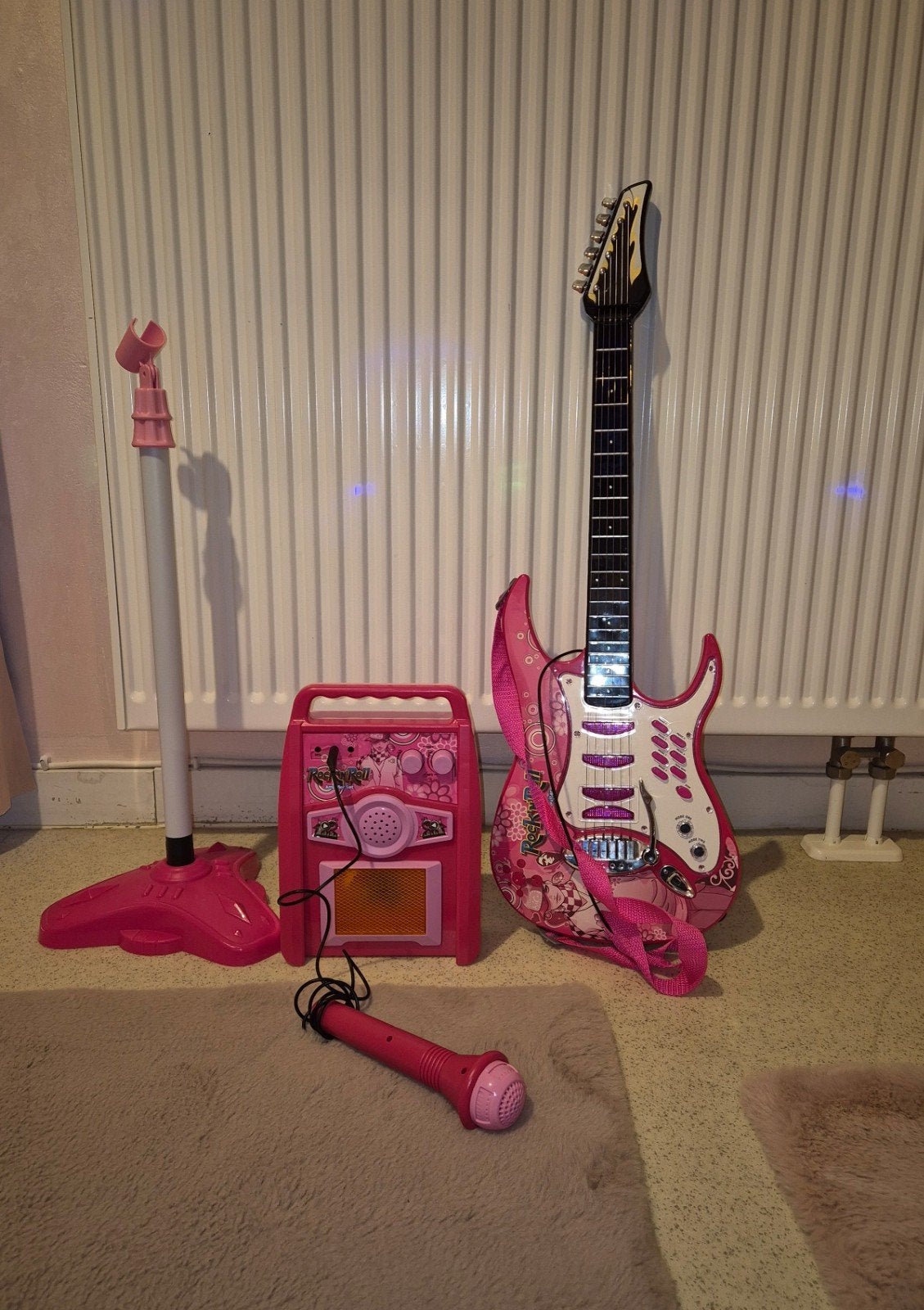 Kit de jeu de guitare électrique pour enfants, Musique & Instruments, Instruments à corde | Guitares | Basses, Comme neuf, Enlèvement ou Envoi