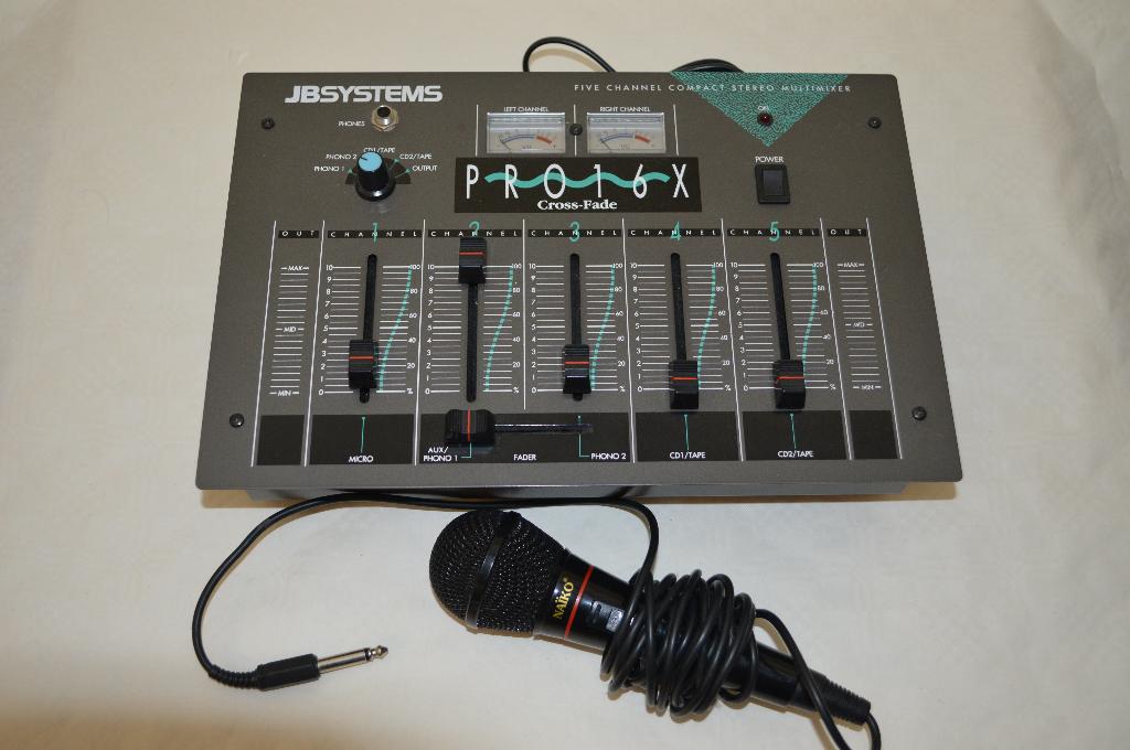 JBsystems Mengpaneel, Muziek en Instrumenten, Ophalen, Gebruikt