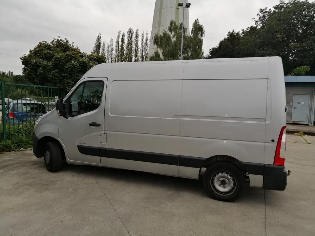 Bestelwagen te huur zonder & met Chauffeur Rijbewijs B, Automaat, 4 deurs, Euro 6, Mercedes-Benz