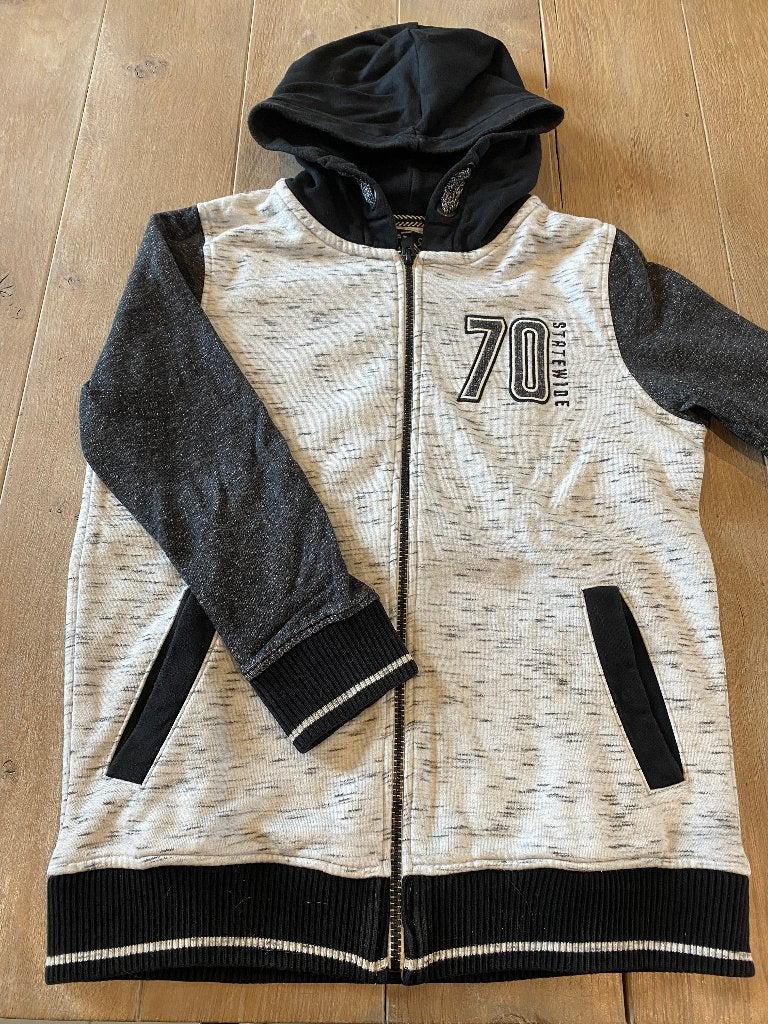 sweaterjas maat 146/152, Kinderen en Baby's, Ophalen of Verzenden, Jongen