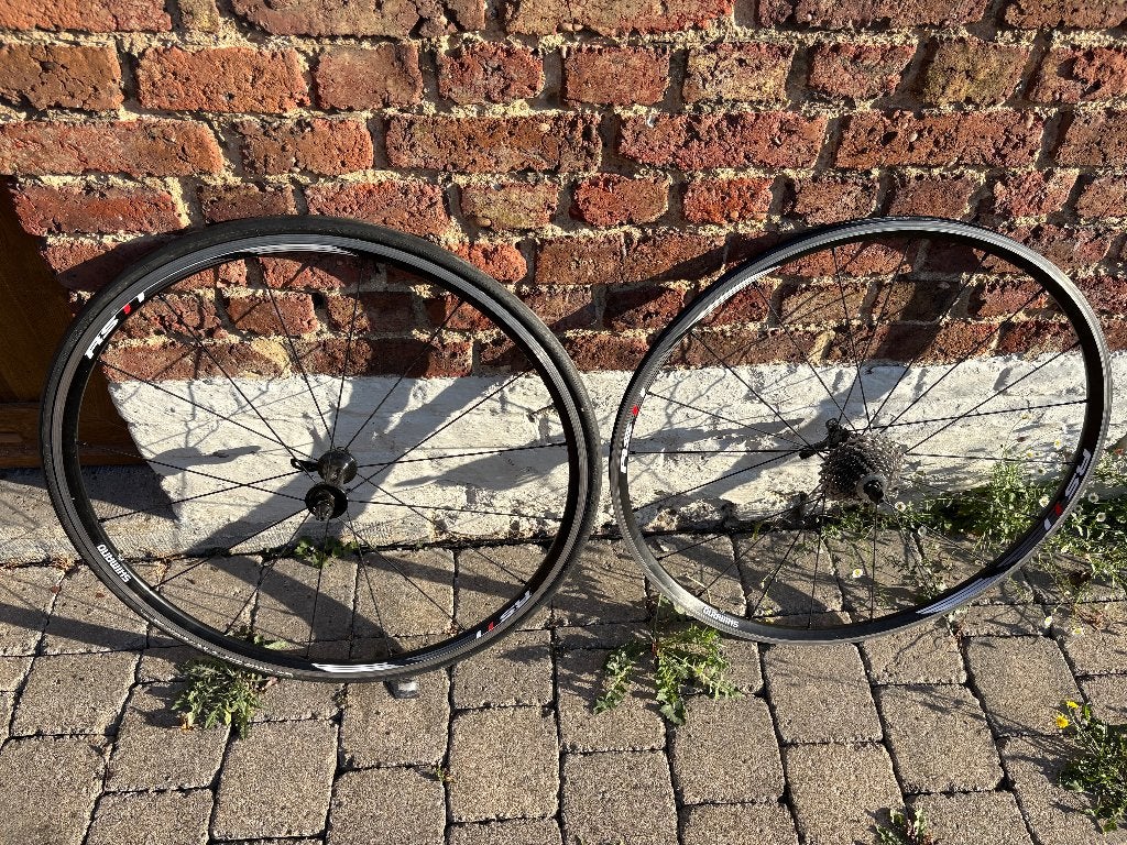 A VENDRE – Paire de roues vélo route / course SHIMANO RS, Enlèvement, Utilisé, Aluminium, Shimano