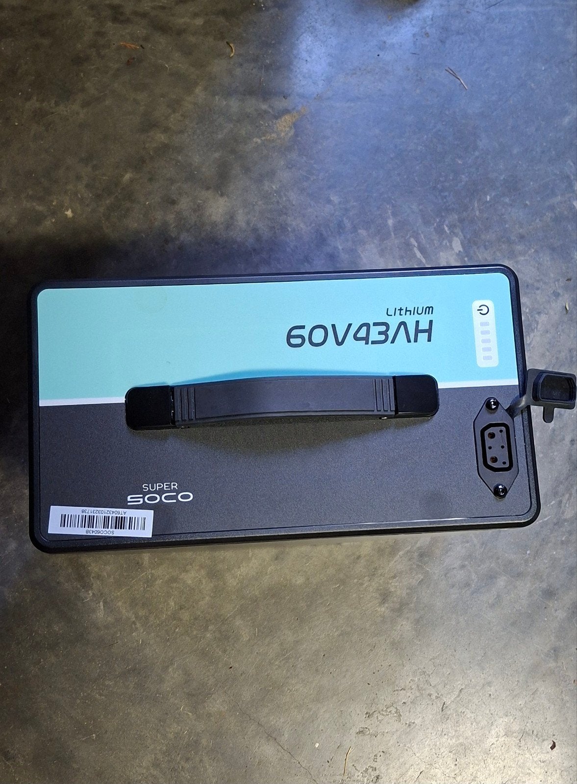 Batterij Super Soco Cux 60V 43 Ah, Fietsen en Brommers, Zo goed als nieuw